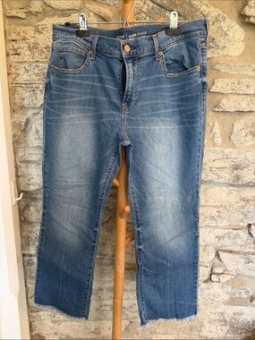 Old Navy Women's Mid Rise Flare Jeans